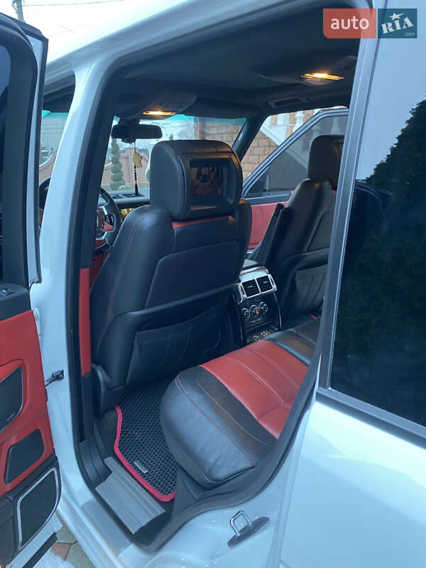 Позашляховик / Кросовер Land Rover Range Rover 2011 в Чернівцях