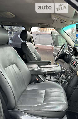 Внедорожник / Кроссовер Land Rover Range Rover 2003 в Черновцах