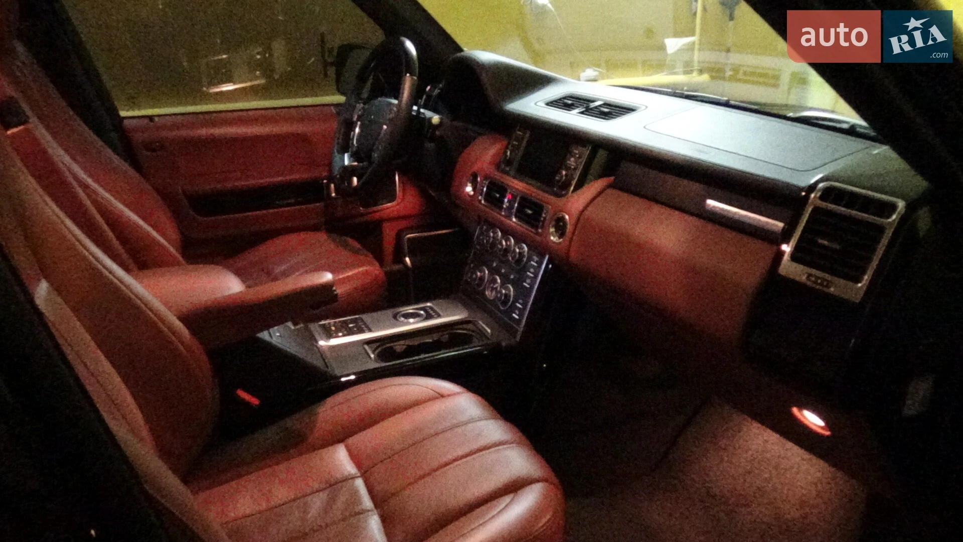 2012 Land Rover Range Rover - мініатюра 55
