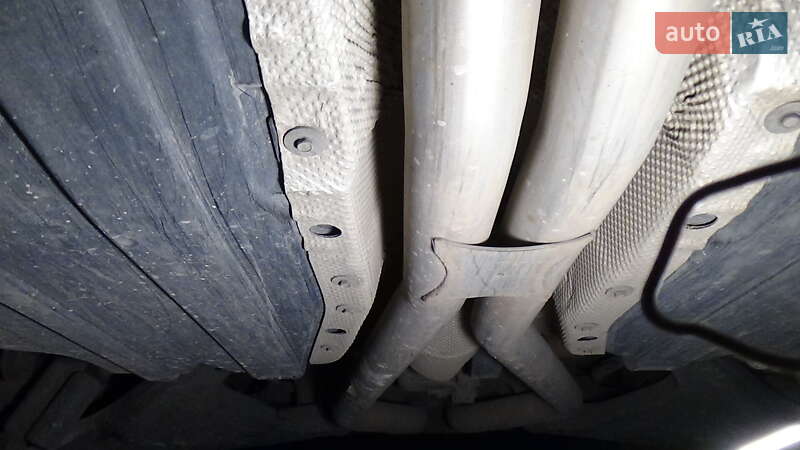 Внедорожник / Кроссовер Land Rover Range Rover 2012 в Днепре фото 128 Внедорожник / Кроссовер Land Rover Range Rover 2012 в Днепре