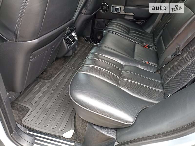 Внедорожник / Кроссовер Land Rover Range Rover 2006 в Переяславе