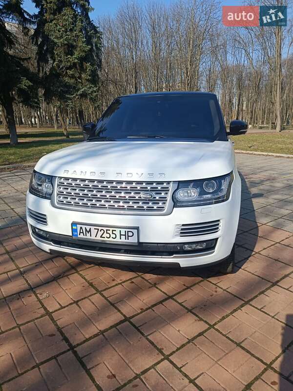 Внедорожник / Кроссовер Land Rover Range Rover 2014 в Киеве