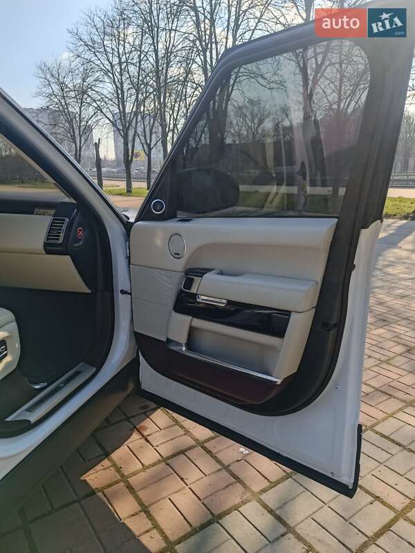 Внедорожник / Кроссовер Land Rover Range Rover 2014 в Киеве