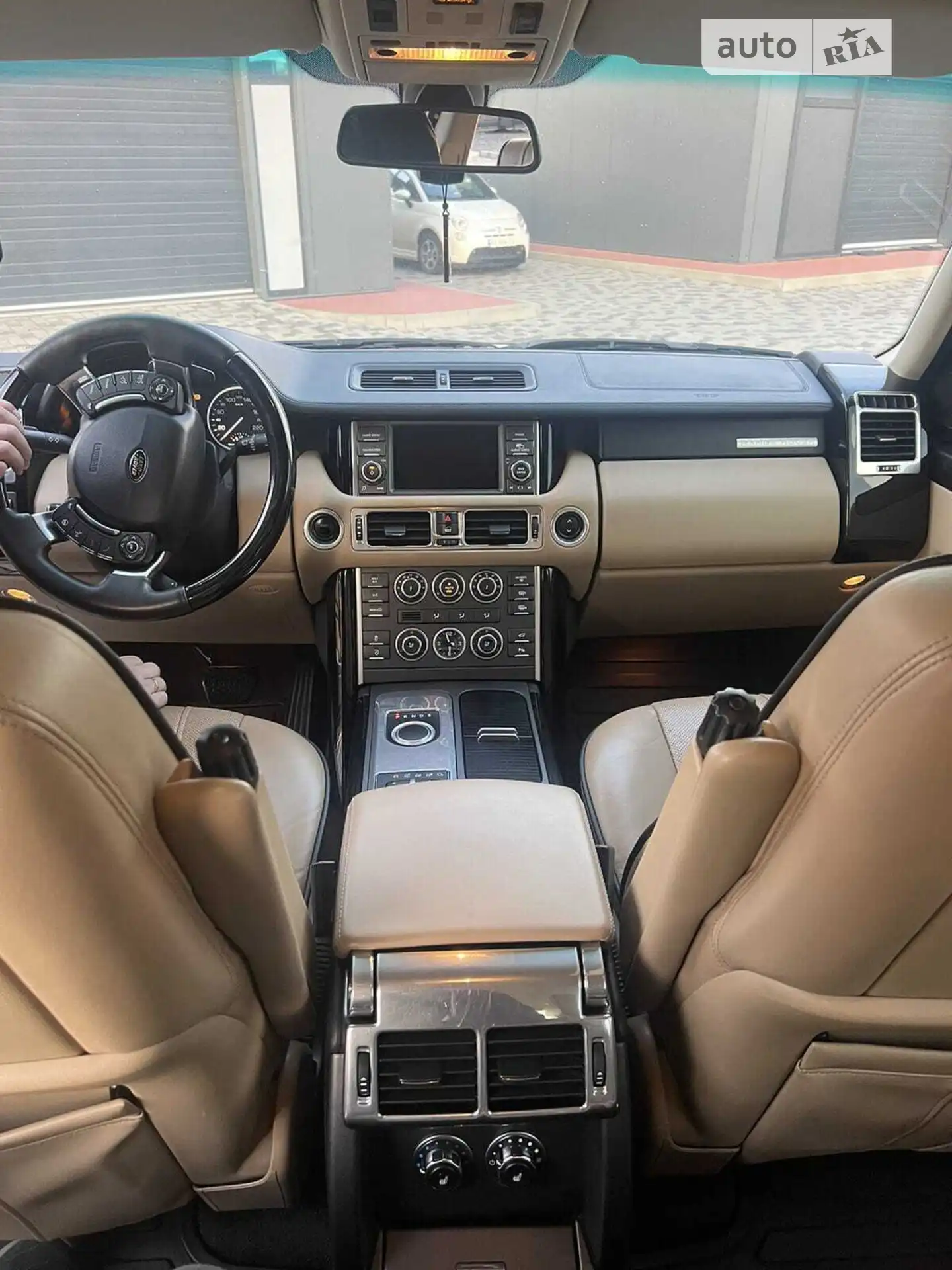 2011 Land Rover Range Rover - мініатюра 2