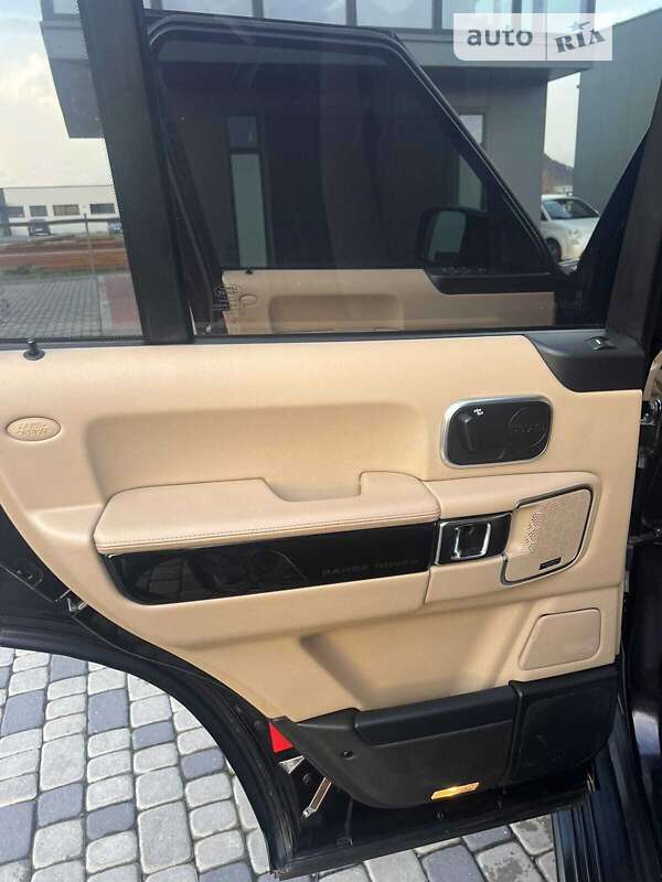 Позашляховик / Кросовер Land Rover Range Rover 2011 в Мукачевому