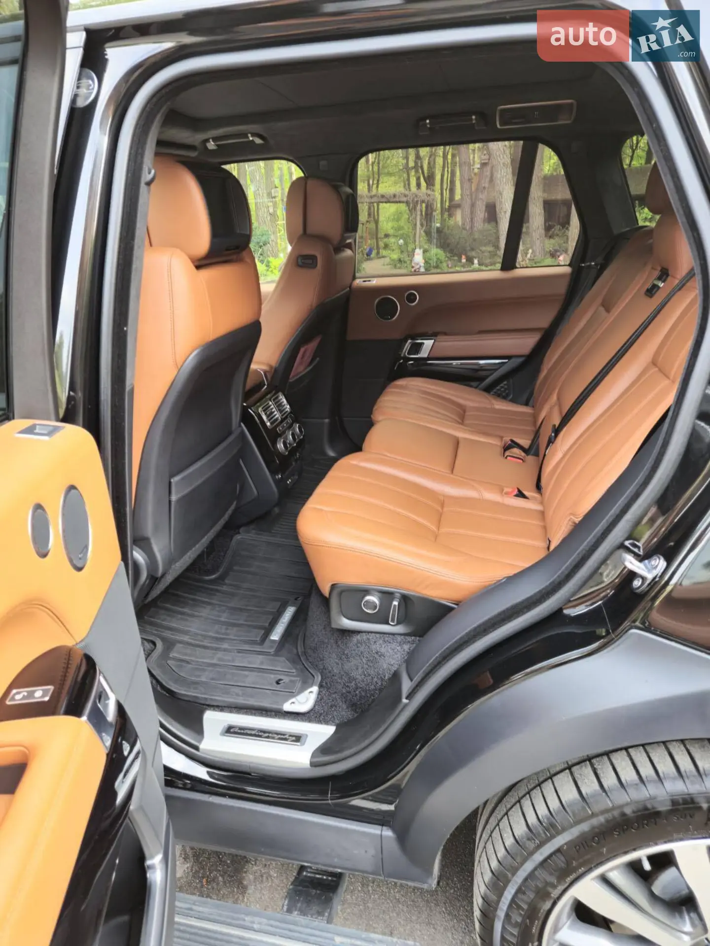 2016 Land Rover Range Rover - мініатюра 22