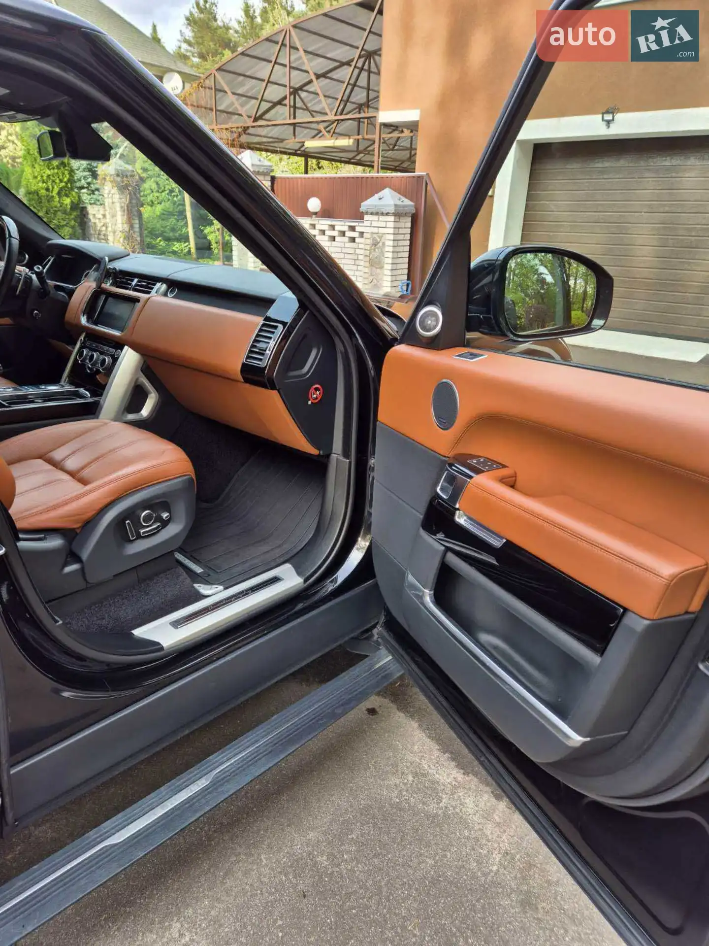 2016 Land Rover Range Rover - мініатюра 33