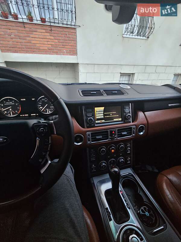 Позашляховик / Кросовер Land Rover Range Rover 2010 в Дрогобичі