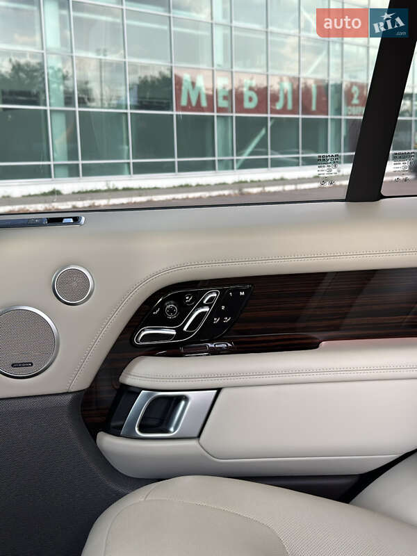 Внедорожник / Кроссовер Land Rover Range Rover 2020 в Николаеве