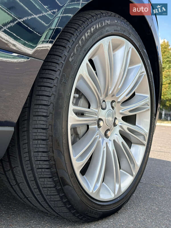 Внедорожник / Кроссовер Land Rover Range Rover 2020 в Николаеве