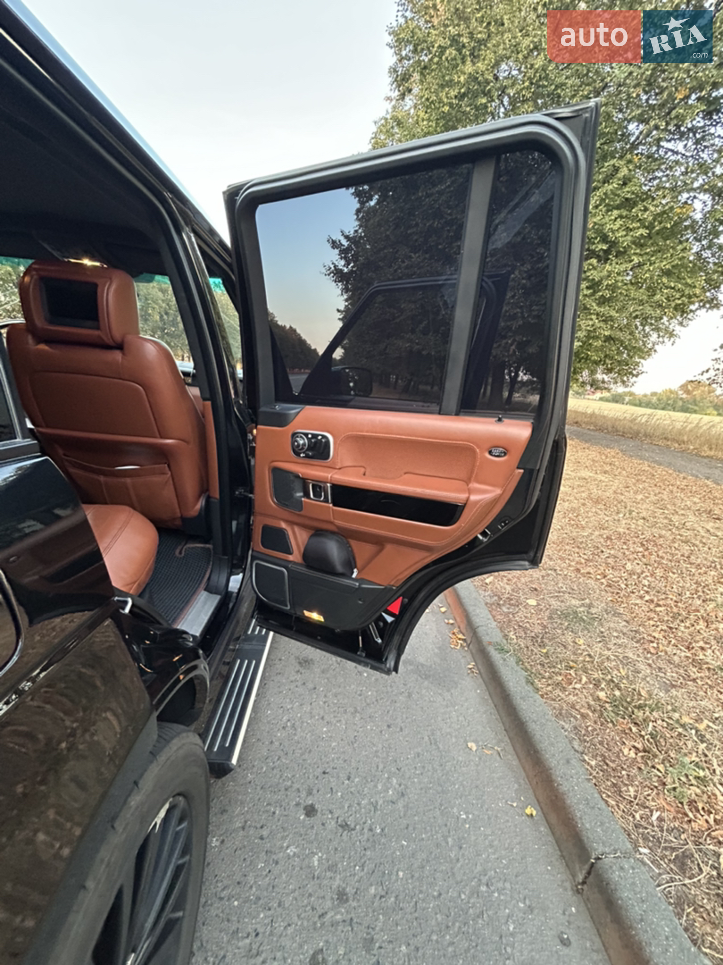 2011 Land Rover Range Rover - мініатюра 27