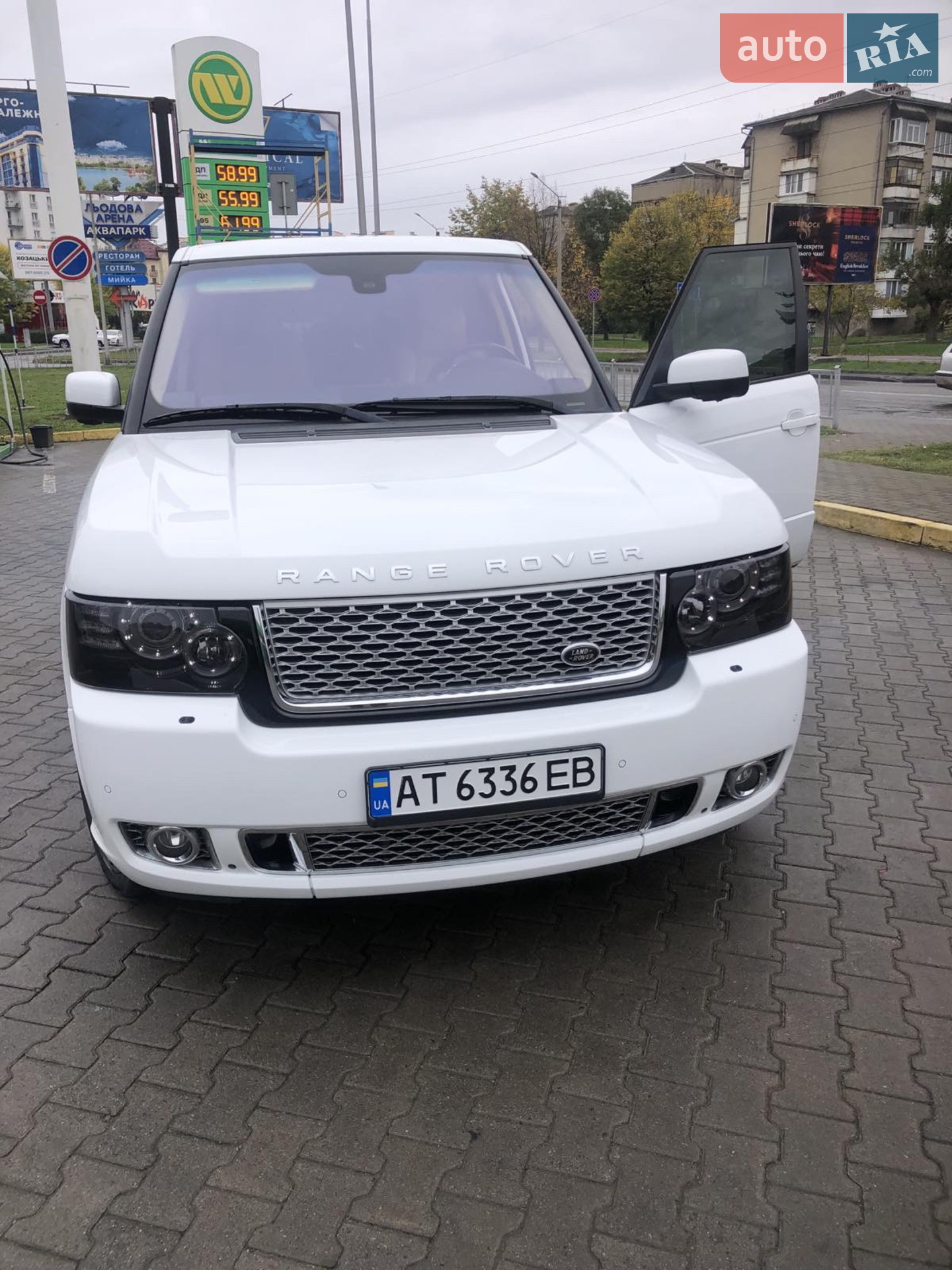 2012 Land Rover Range Rover - мініатюра 33