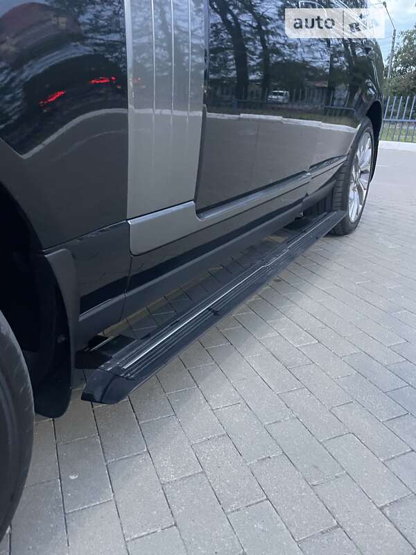Внедорожник / Кроссовер Land Rover Range Rover 2018 в Одессе
