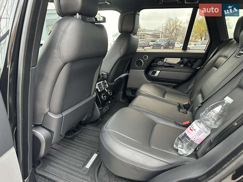 Позашляховик / Кросовер Land Rover Range Rover 2018 в Чернівцях