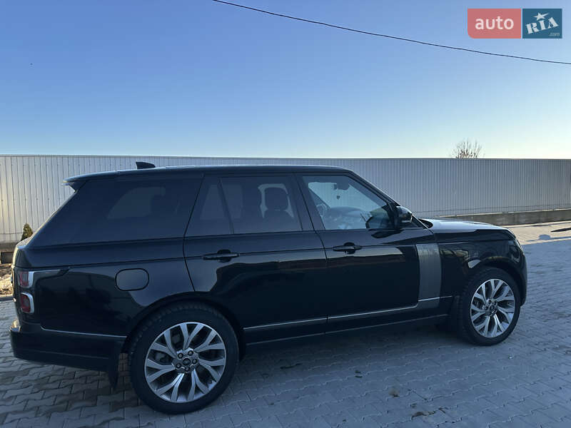 Позашляховик / Кросовер Land Rover Range Rover 2018 в Чернівцях