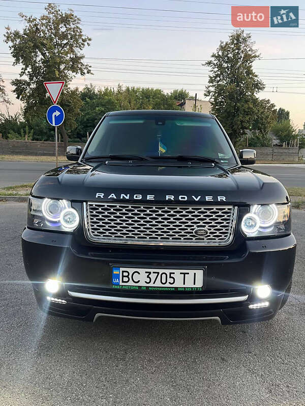 Позашляховик / Кросовер Land Rover Range Rover 2010 в Києві