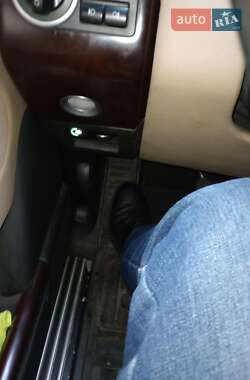 Внедорожник / Кроссовер Land Rover Range Rover 2003 в 