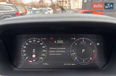 Внедорожник / Кроссовер Land Rover Range Rover 2018 в 