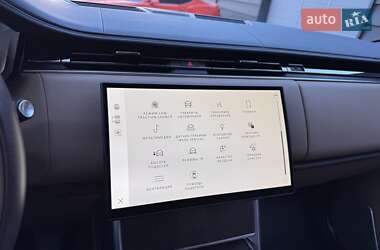 Позашляховик / Кросовер Land Rover Range Rover 2024 в 