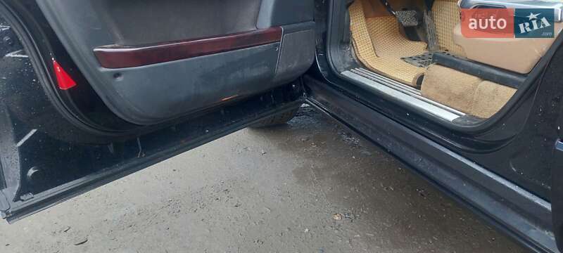 Внедорожник / Кроссовер Land Rover Range Rover 2003 в Дунаевцах