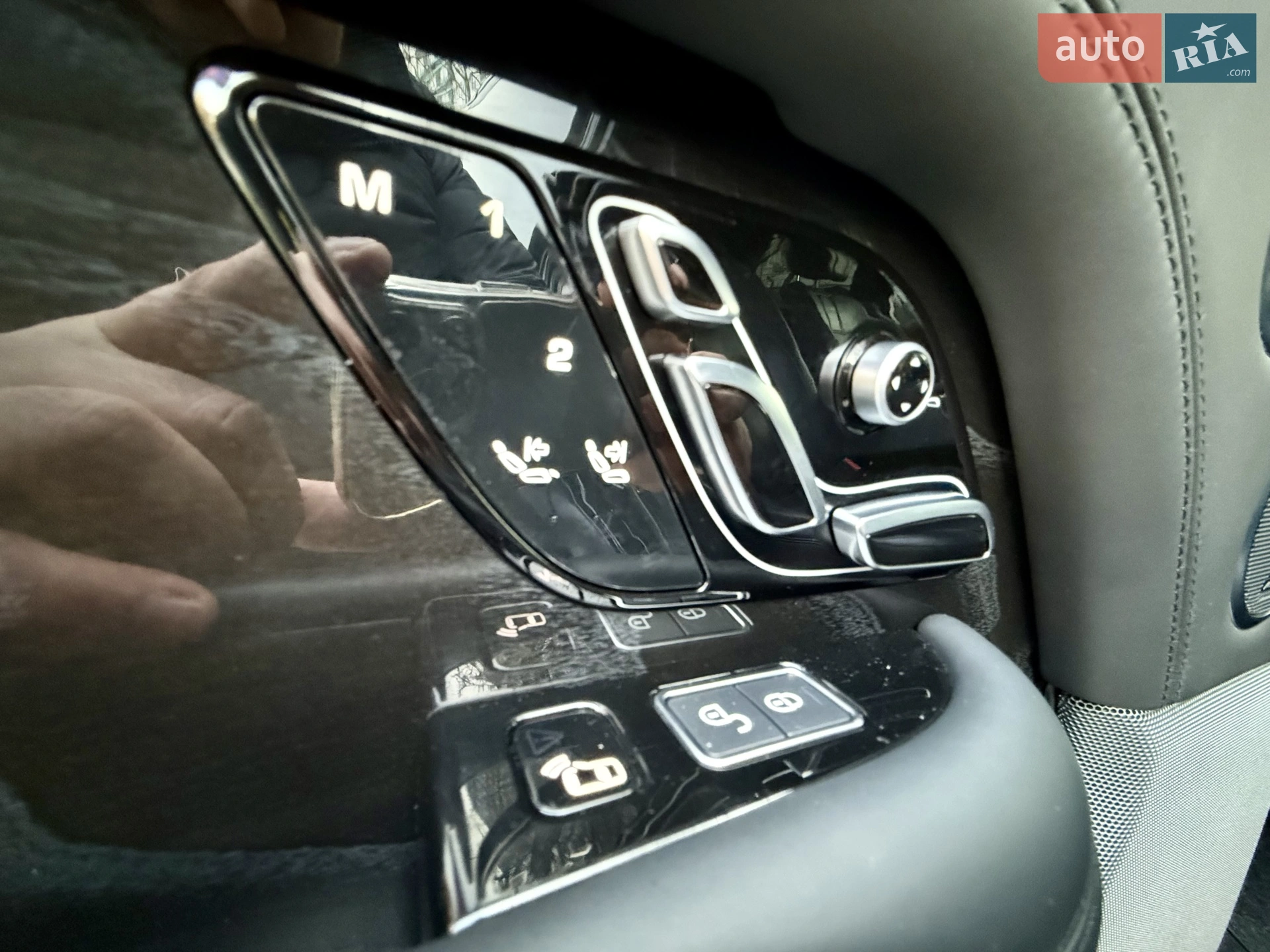 2020 Land Rover Range Rover - мініатюра 55