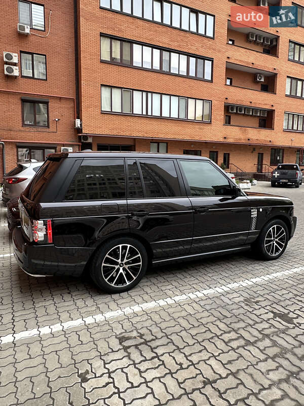 Позашляховик / Кросовер Land Rover Range Rover 2011 в 