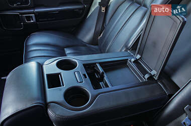 Внедорожник / Кроссовер Land Rover Range Rover 2012 в 