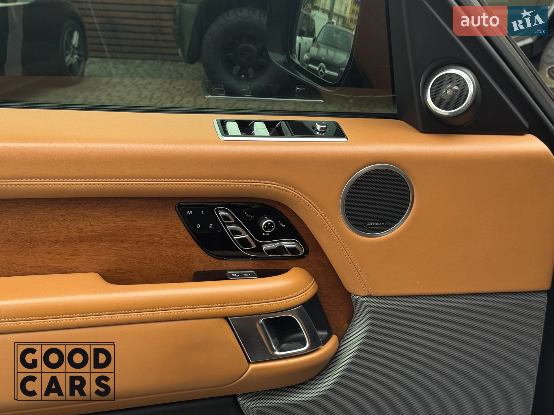 2018 Land Rover Range Rover - мініатюра 18