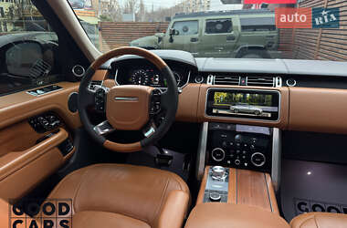 Внедорожник / Кроссовер Land Rover Range Rover 2018 в 