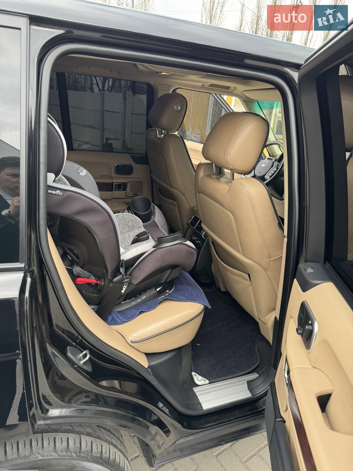 2012 Land Rover Range Rover - мініатюра 17