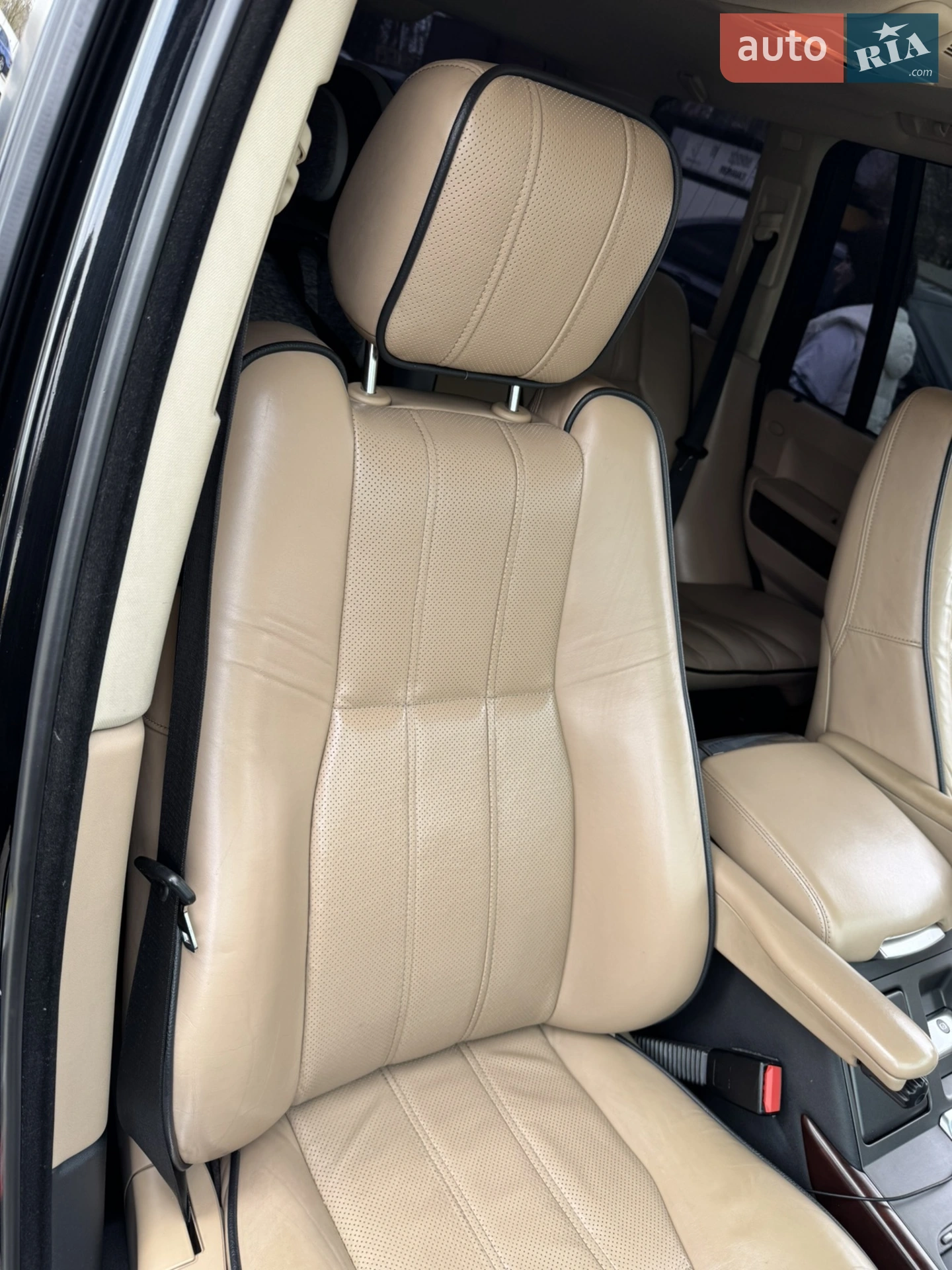 2012 Land Rover Range Rover - мініатюра 20