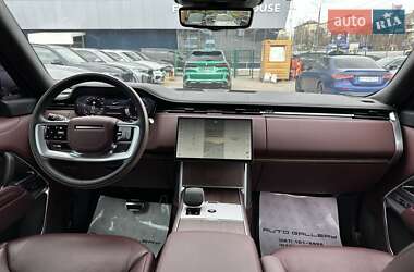 Внедорожник / Кроссовер Land Rover Range Rover 2023 в 