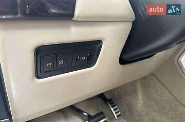 Внедорожник / Кроссовер Land Rover Range Rover 2017 в 