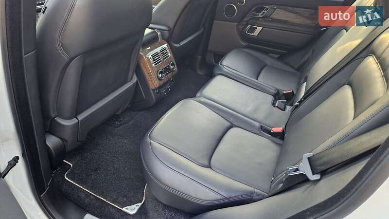 Позашляховик / Кросовер Land Rover Range Rover 2019 в Сваляві