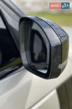 Внедорожник / Кроссовер Land Rover Range Rover 2013 в 