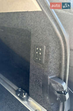 Внедорожник / Кроссовер Land Rover Range Rover 2013 в 