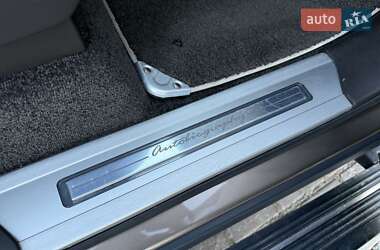 Внедорожник / Кроссовер Land Rover Range Rover 2013 в 