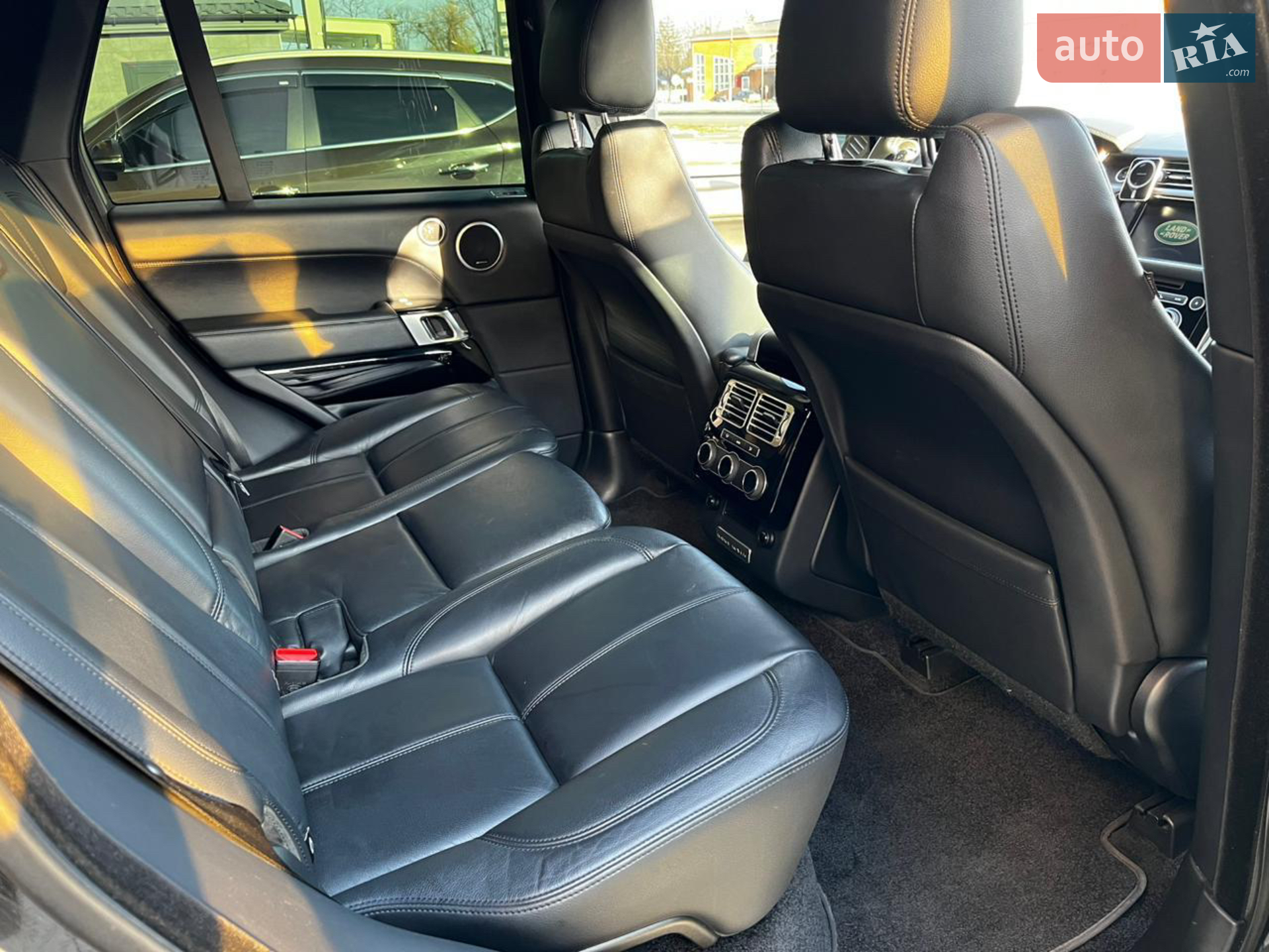 2015 Land Rover Range Rover - мініатюра 11