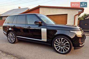 Внедорожник / Кроссовер Land Rover Range Rover 2018 в 