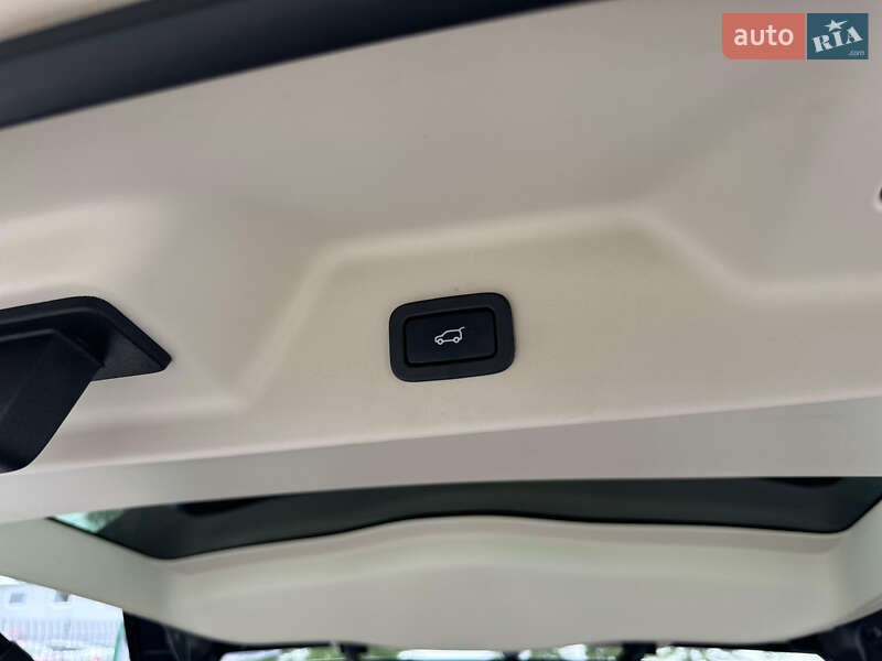 Внедорожник / Кроссовер Land Rover Range Rover 2019 в Киеве