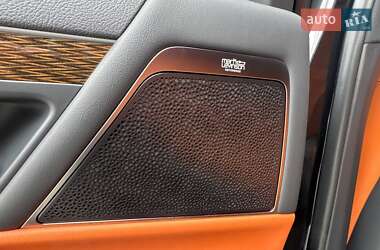 Позашляховик / Кросовер Land Rover Range Rover 2023 в 