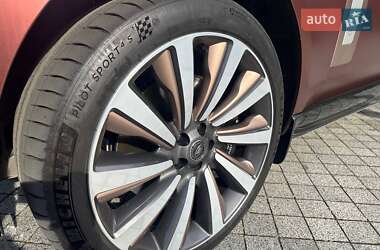 Позашляховик / Кросовер Land Rover Range Rover 2023 в 