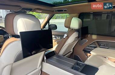 Позашляховик / Кросовер Land Rover Range Rover 2023 в 