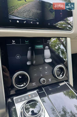 Внедорожник / Кроссовер Land Rover Range Rover 2021 в 