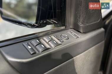 Позашляховик / Кросовер Land Rover Range Rover 2007 в 