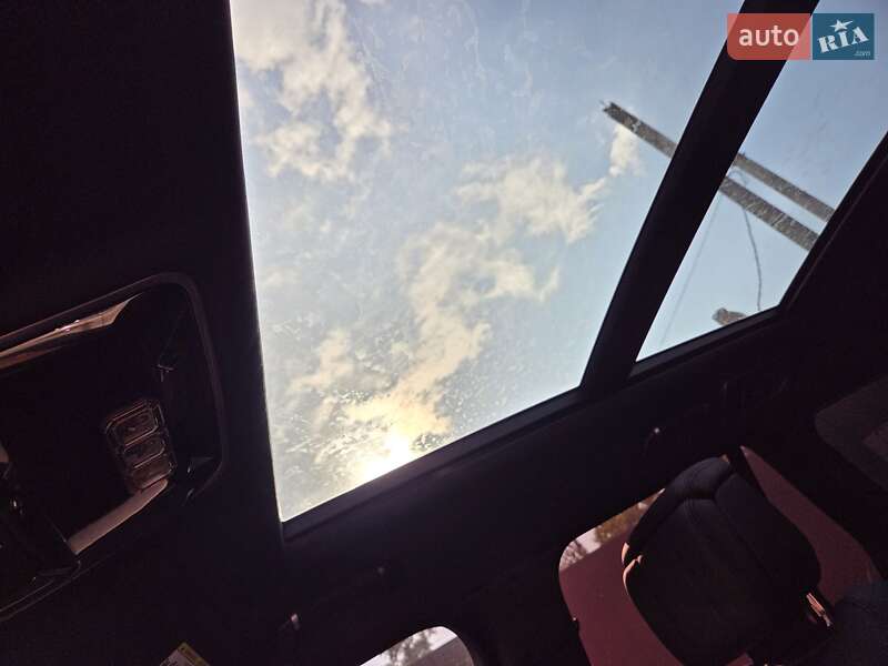 Позашляховик / Кросовер Land Rover Range Rover 2018 в Полтаві