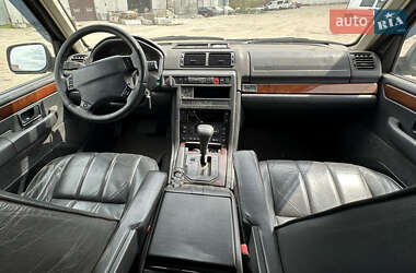 Позашляховик / Кросовер Land Rover Range Rover 1997 в 
