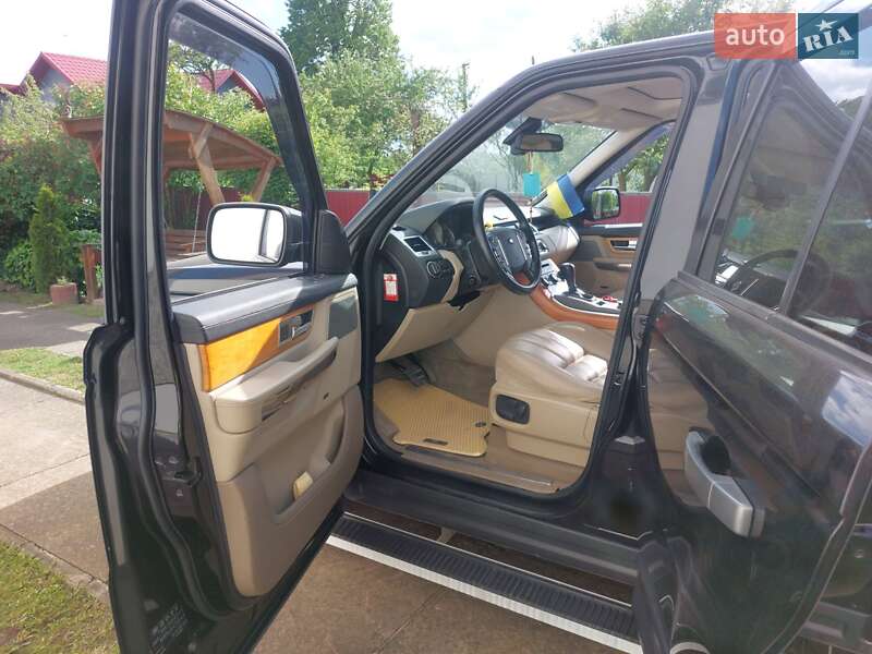 Позашляховик / Кросовер Land Rover Range Rover 2011 в Калуші