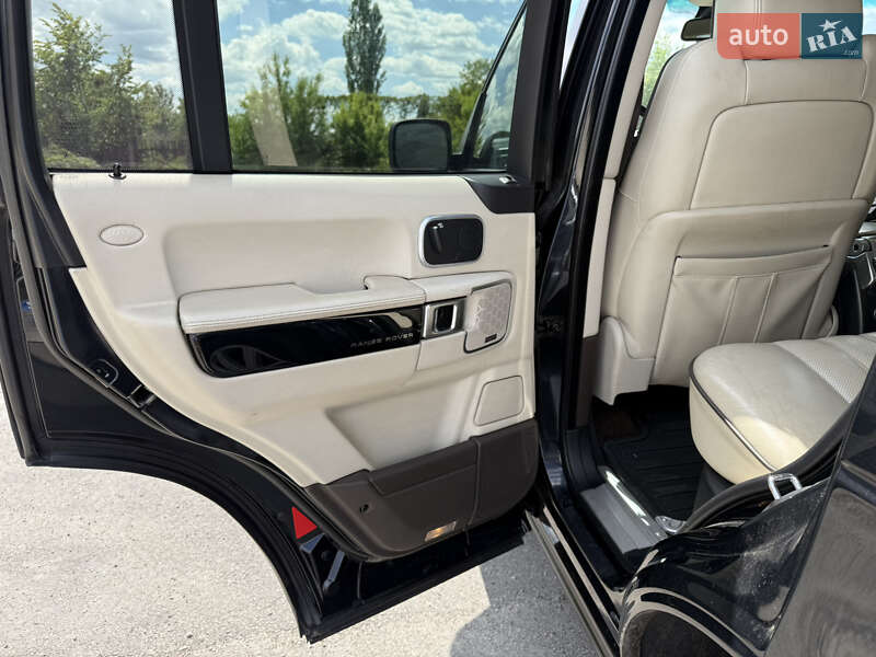 Позашляховик / Кросовер Land Rover Range Rover 2011 в Києві