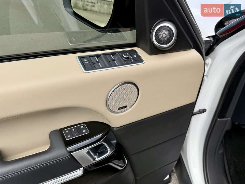 Позашляховик / Кросовер Land Rover Range Rover 2016 в Києві